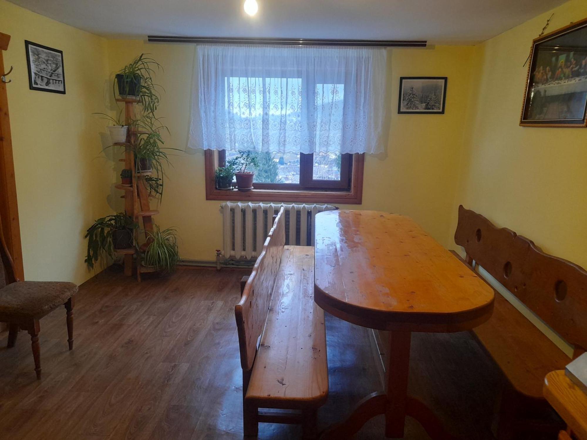 Hotel Na Gorbochku U Natali à Vorokhta Extérieur photo
