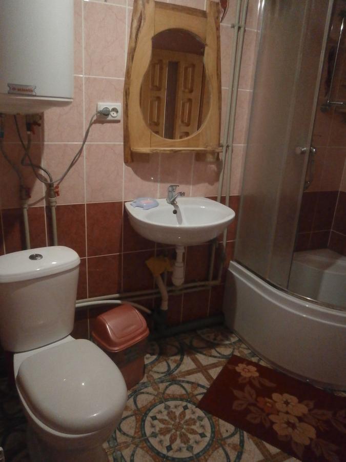 Hotel Na Gorbochku U Natali à Vorokhta Extérieur photo